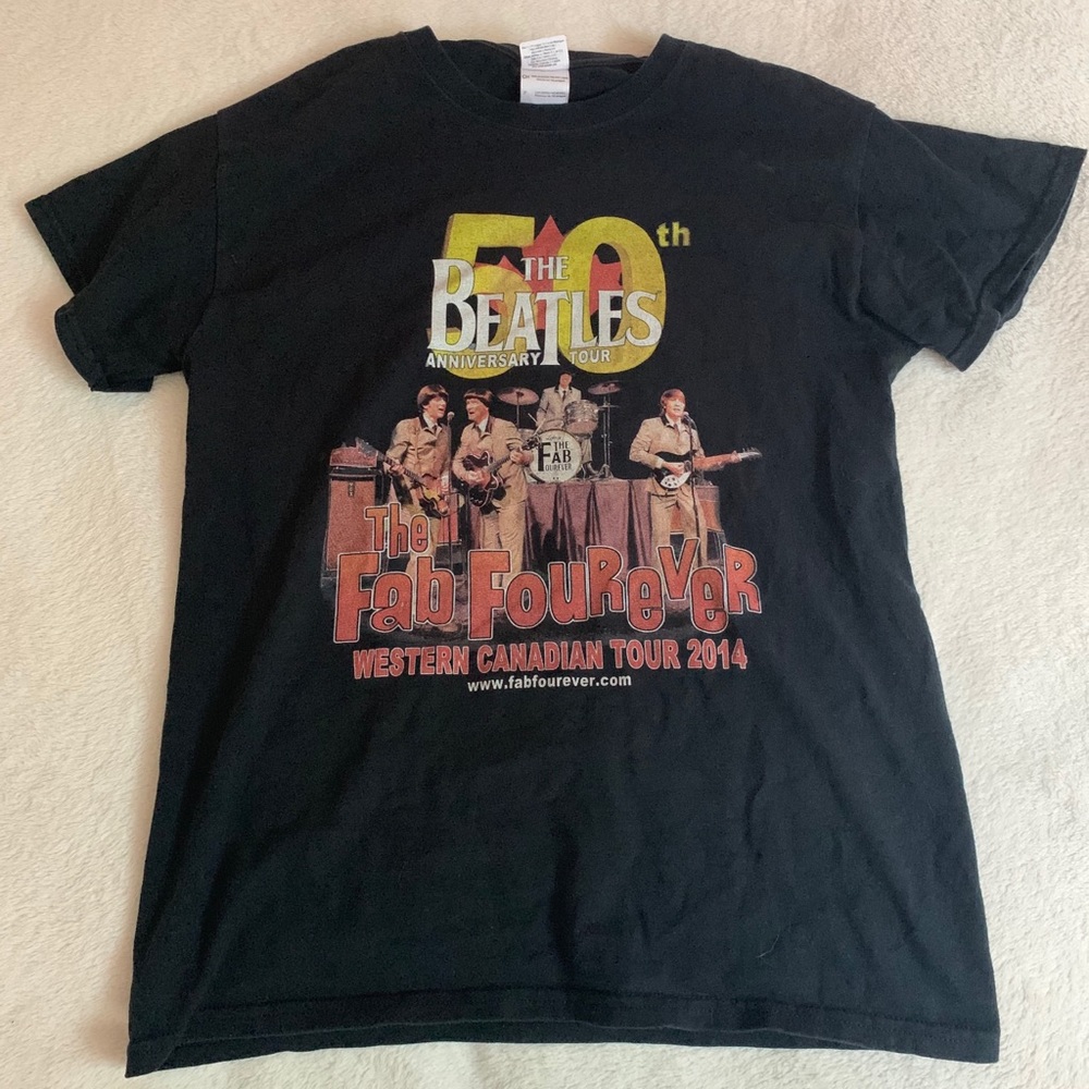 ⭐️2/25⭐️ Beatles Band Tee